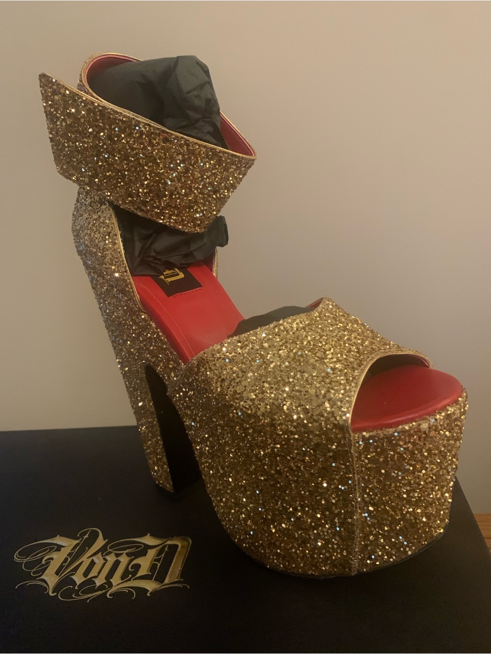 Kat Von D Destroyer Gold Glitter Platforms Size 8 New In Box Rare